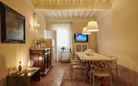 Casa Ada e Sabo: Tabelle, Bilderrahmen, Möbel, Eigentum, Gebäude, Holz, Beleuchtung, Stuhl, Interior Design, Flooring