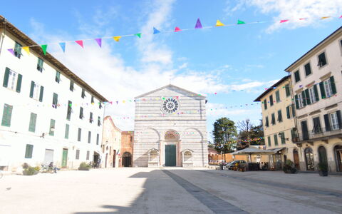Casa Toto: Gebäude, \Stadt, Menschliche Siedlung, Stadt, Die Architektur, Himmel, Nachbarschaft, Strasse, Stadtplatz, Haus