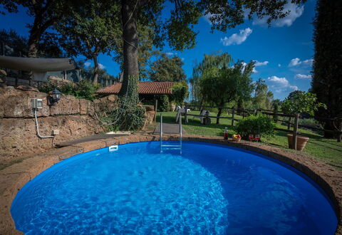 Casale Delle Papere, Pool, Romantic Holiday In Nep: Wasser, Pflanze, Eigentum, Himmel, Schwimmbad, Blau, Gebäude, Baum, Azurblau, Botanik
