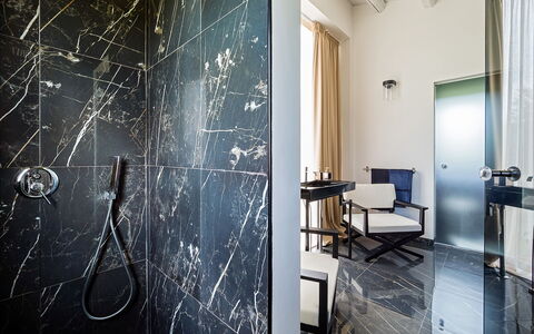 Casabella - Avola, Sicilia: Gebäude, Interior Design, Fussboden, Wand, Flooring, Baum, Glas, Fenster, Decke