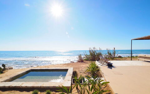 Casa Ninfa - Ispica, Sicilia: Wasser, Himmel, Pflanze, Eigentum, Licht, Azurblau, Sonnenlicht, Küsten Und Ozeanische Forms, Schatten, Horizont