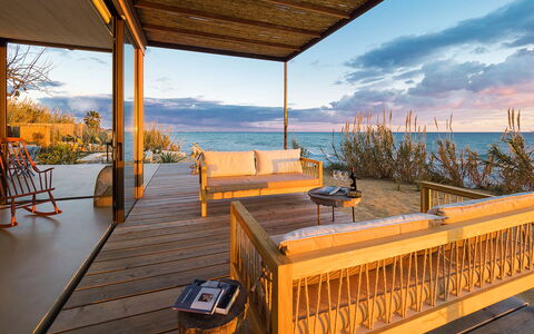 Casa Ninfa - Ispica, Sicilia: Himmel, Wasser, Eigentum, Wolke, Gebäude, Holz, Baum, Pflanze, Schatten, Veranda