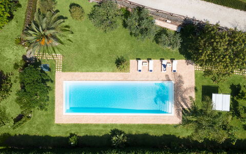 Oasi Verde - Santa Maria La Stella, Sicilia: Pflanze, Wasser, Gebäude, Azurblau, Rechteck, Schwimmbad, Vegetation, Grundstueck, Urban Design, Gewässer