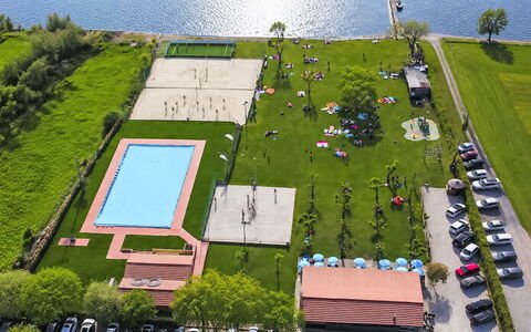 La Spiaggia: Schwimmbad, Erholung, Resort, Freizeit, Park, Ferienort, Vogelperspektive, Urlaub, Luftaufnahmen