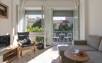 Central Home Carlotta