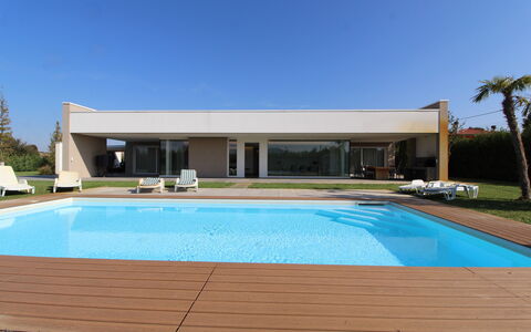 Stima Home, Padova, Pool, Ac: Schwimmbad, Verbundwerkstoff, Resort, Schatten, Eco Hotel, Landscaping, Estate, Design, Villa, Garten