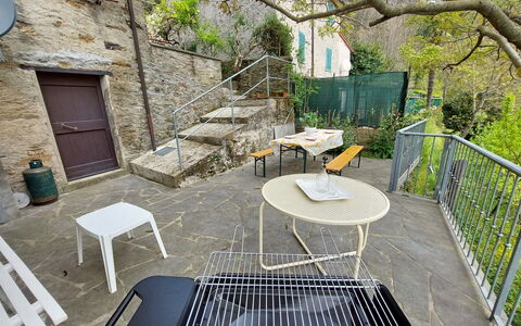 Casa Le Grotte: Tabelle, Eigentum, Möbel, Gebäude, Pflanze, Fenster, Tisch Im Freien, Gartenmöbel, Beleuchtung, Die Architektur
