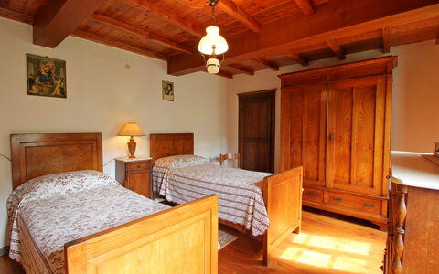 Casa Le Grotte: Eigentum, Möbel, Holz, Komfort, Gebäude, Interior Design, Tabelle, Fussboden, Hartholz, Grundeigentum