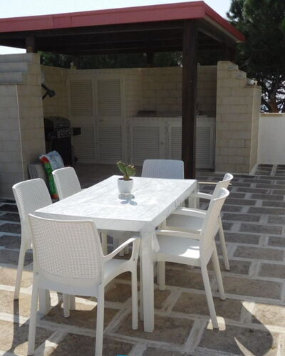Loft San Giovanni in Gallipoli: Möbel, Eigentum, Tabelle, Stuhl, Gebäude, Schatten, Himmel, Gartenmöbel, Baum, Interior Design