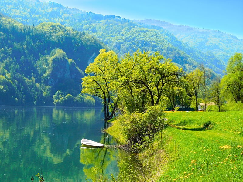 Apartment With Garden, Del Corlo Lake, Belluno