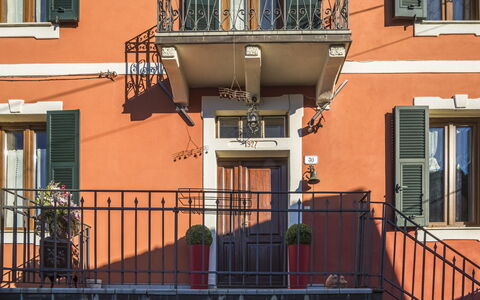 Orazio Liberty House,Lunigiana, Nature: Gebäude, Fenster, Daytime, Eigentum, Pflanze, Azurblau, Holz, Infrastruktur, Orange, Tür