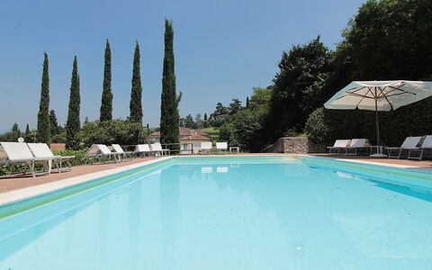 Il Vigneto, Verona, Pool, Wifi: Schwimmbad, Resort, Eco Hotel, Landscaping, Hazienda, Gartenmöbel, Villa, Ferienort, Immergrün