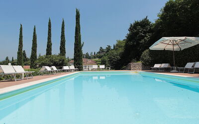 Il Vigneto, Verona, Pool, Wifi: Schwimmbad, Resort, Eco Hotel, Landscaping, Hazienda, Gartenmöbel, Villa, Ferienort, Immergrün