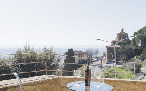 Casa Maria: Möbel, Stuhl, Gartenmöbel, Tisch Im Freien, Schatten, Kaffetisch, Balkon, Küche & Esszimmer Tisch, Restaurant, Terrasse