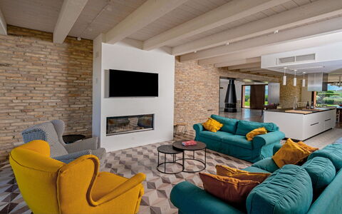 Relais Tenuta Santori: Möbel, Couch, Eigentum, Komfort, Tabelle, Holz, Interior Design, Beleuchtung, Wohnzimmer, Die Architektur