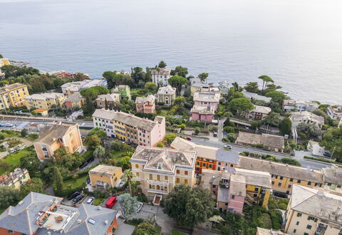 Casa con Accesso Privato al Mare a Parcheggio, Bog: Gebäude, Wohngebiet, Stadt, Haus, Nachbarschaft, \Stadt, Zuhause, Wohnung, Vorort, Vogelperspektive