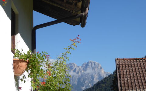 Baita Mountain View Pale San Martino: Gebirge, Bergstation, Alpen, Hütte, Senke, Grat, Bergdorf, Balkon, Gipfel, Zimmerpflanze