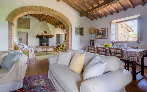 La Palazzina, Ville Di Corsano, Home And Pool: Möbel, Wand, Zuhause, Interior Design, Haus, Flooring, Stuhl, Couch, Tabelle, Wohnzimmer