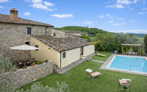 La Palazzina, Ville Di Corsano, Home And Pool: Schwimmbad, Estate, Hütte, Bauernhaus, Resort, Villa, Hazienda, Gartenmöbel, Hinterhof, Eco Hotel