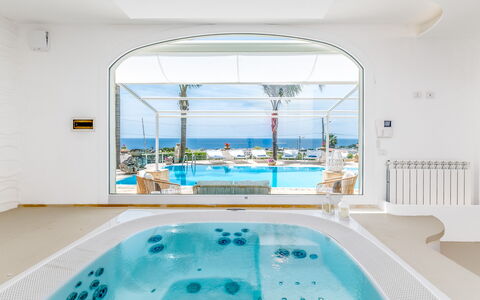 Villa Solemare: Resort, Schwimmbad, Hotel, Villa, Stuhl, Ferienort, Strandresort, Eco Hotel, Gartenmöbel, Penthouse