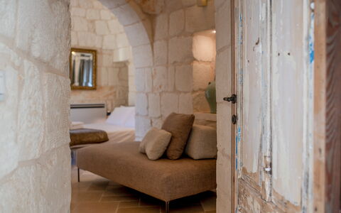 Trullo Brenda: Wand, Steinwand, Schlafzimmer, Bett