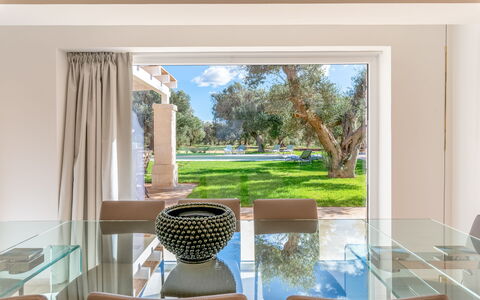 Trullo Brenda: Möbel, Interior Design, Tabelle, Flooring, Stuhl, Küche & Esszimmer Tisch, Fussboden, Decke, Zuhause, Esszimmer