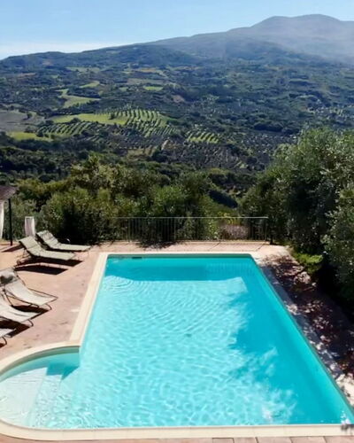 Poggio Aperto: Schwimmbad, Resort, Menschliche Siedlung, Eco Hotel, Gebirge, Hazienda, Villa, Ferienort, Estate, Bauernhaus
