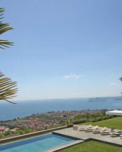 Villa Garda: Meer, Küsten Und Ozeanische Forms, Wohngebiet, Küste, Ozean, Resort, Estate, Eco Hotel, Ferienort, Schwimmbad
