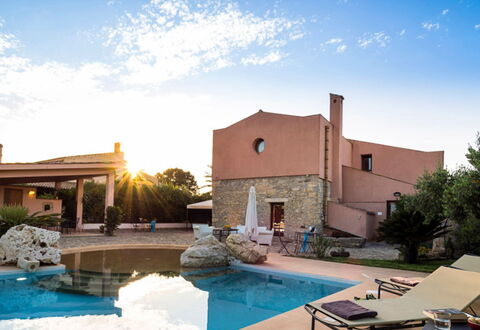 Villa dello Zingaro: Schwimmbad, Resort, Estate, Water Feature, Hazienda, Villa, Eco Hotel, Landscaping, Thermae, Villa