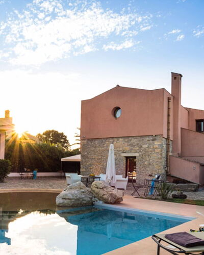 Villa dello Zingaro: Schwimmbad, Resort, Estate, Water Feature, Hazienda, Villa, Eco Hotel, Landscaping, Thermae, Villa