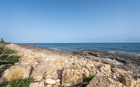 Villa delle Palme: Himmel, Blau, Wasser, Gewässer, Horizont, Küste, \Fels, Meer, Strand