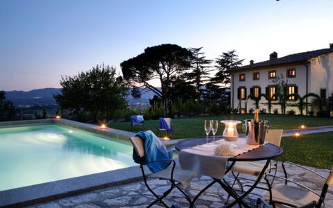 Villa Bel Monte: Schwimmbad, Gartenmöbel, Resort, Estate, Hotel, Villa, Hazienda, Eco Hotel, Hof, Garten