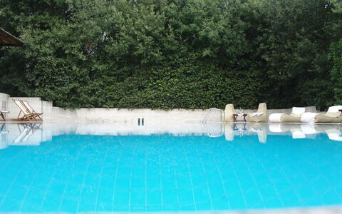 Villa Antonella: Schwimmbad, Wasser, Freizeit, Resort, Verbundwerkstoff, Gartenmöbel, Thermae, Water Feature