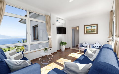 Villa Flora: Möbel, Interior Design, Wohnung, Couch, Tabelle, Stuhl, Resort, Zimmer, Meer, Wohnzimmer