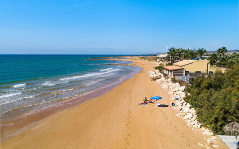Casa sul Mare: Himmel, Blau, Wasser, Strand, Gewässer, Küste, Meer, Sommer, Küsten Und Ozeanische Forms, Horizont