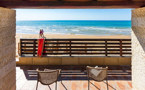 Casa sul Mare: Holz, Möbel, Gartenmöbel, Schatten, Meer, Holzbeize, Hartholz, Strand, Ozean, Balkon