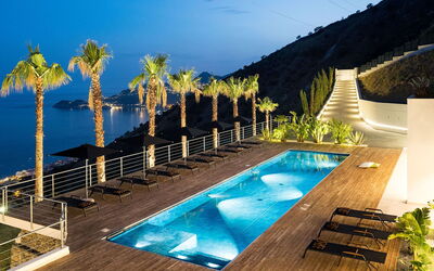 Villa Alcantara: Schwimmbad, Resort, Meer, Eco Hotel, Ozean, Hotel, Freizeit, Tropen, Küste