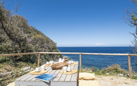 Villa Marciana: Blau, Horizont, Küsten Und Ozeanische Forms, Meer, Küste, Ozean, Sonnenlicht, Ufer, Geländer, Tropen