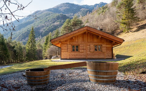 Baita Piciola: Holz, Haus, Hütte, Hütte, Dach, Ländliches Gebiet, Blockhaus, Bergstation, Schuppen, Gartenbauten