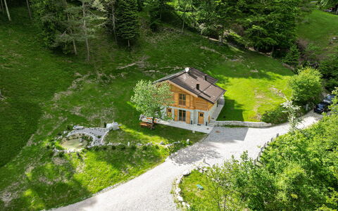 Baita Granda: Haus, Zuhause, Hütte, Strauch, Ländliches Gebiet, Garten, Bauernhaus, Lärche, Estate, Landscaping