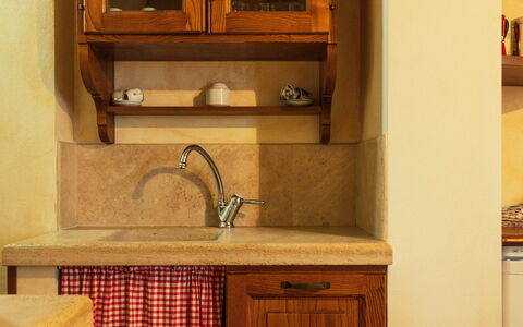 Il Noceto: Holz, Flooring, Möbel, Cabinetry, Interior Design, Küche, Countertop, Fussboden, Braun, Schrank