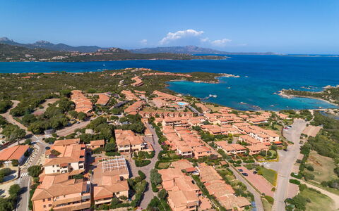 Golfo Aranci Apartments With Ac: Küsten Und Ozeanische Forms, Meer, Küste, Ozean, Bucht, Ufer, Resort, Estate, Tropen