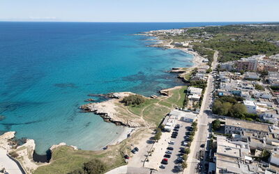 Oasi Blu In San Foca, Wi-fi, Parking: Himmel, Blau, Wasser, Gewässer, Küste, Wasservorräte, Strand, Küsten Und Ozeanische Forms, Meer, Horizont