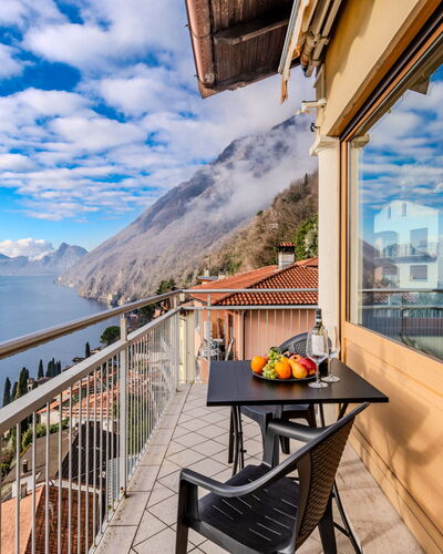 Miralago: Strauch, Haus, Zuhause, Bauernhaus, Hütte, Estate, Garten, Landscaping, Hazienda
