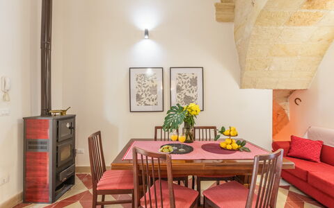 Dimora Storica: Interior Design, Flooring, Möbel, Fussboden, Decke, Zimmer, Zuhause, Wohnzimmer, Wohnung, Couch