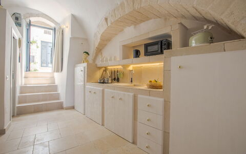 Casa Tosca: Wand, Interior Design, Flooring, Fussboden, Decke, Zuhause, Zimmer, Wohnung, Cabinetry, Countertop