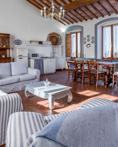 Pinolo Apartment With Pool, Casole D'elsa