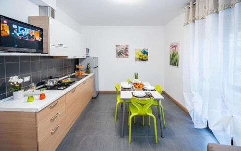 Residence Near The Sea - Abruzzo: Interior Design, Flooring, Fussboden, Zimmer, Möbel, Decke, Wohnung, Küche, Stuhl, Countertop