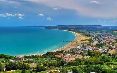 Residence Near The Sea - Abruzzo: Blau, Gewässer, Küste, Horizont, Küsten Und Ozeanische Forms, Meer, Strand, Ozean, Ufer, Bucht