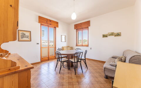Giovanni Apartment In Gallipoli, Ac, Seaside: Fussboden, Wohnung, Holzbeize, Hartholz, Holzboden